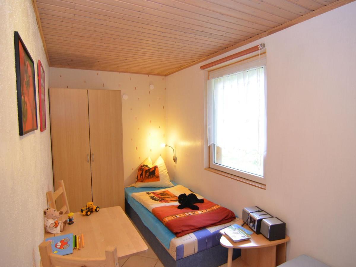 Beautiful Holiday Home With Covered Veranda 프리에드리치로다 외부 사진
