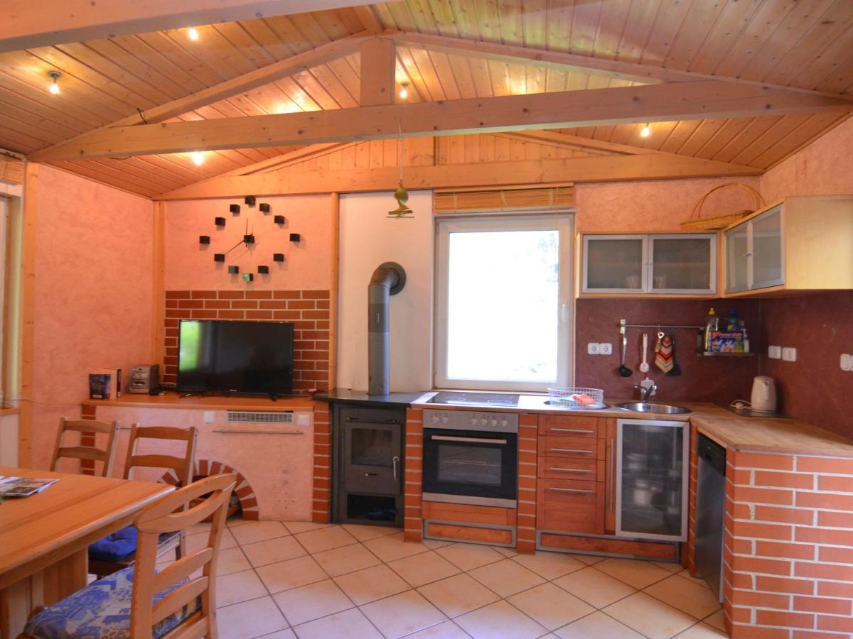 Beautiful Holiday Home With Covered Veranda 프리에드리치로다 외부 사진