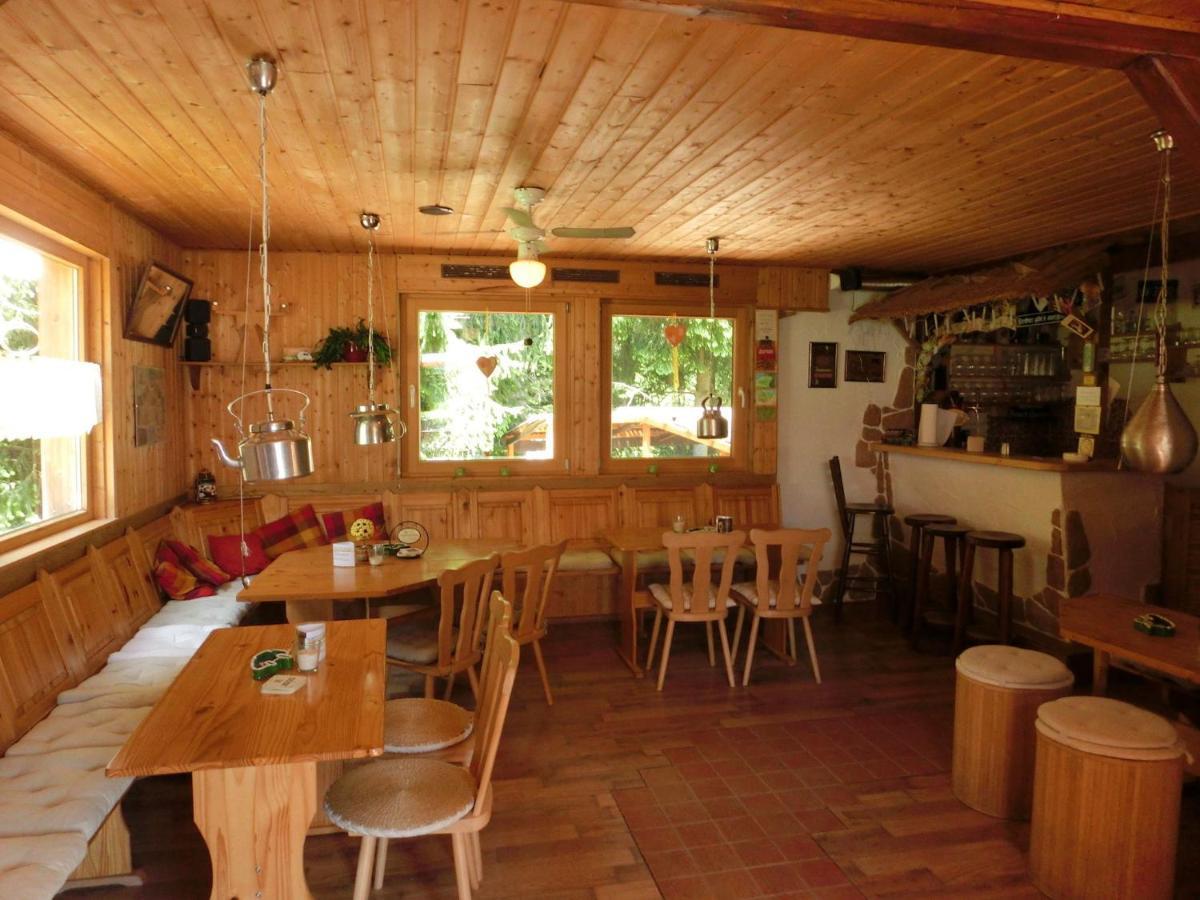 Beautiful Holiday Home With Covered Veranda 프리에드리치로다 외부 사진