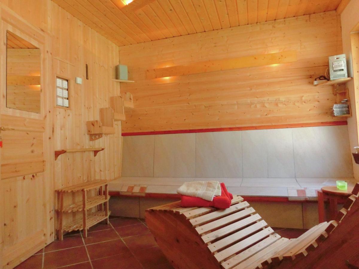 Beautiful Holiday Home With Covered Veranda 프리에드리치로다 외부 사진